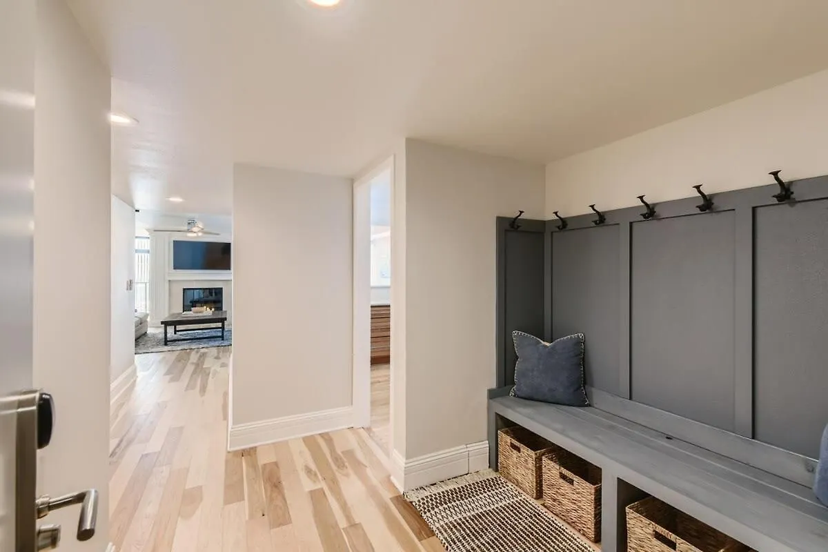 Larimer Luxury Top Notch Amenities Walk To All Denver Holiday home